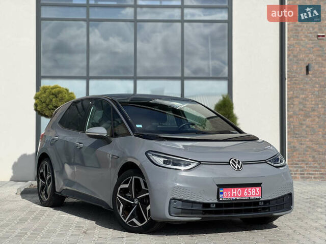 Сірий Фольксваген ID.3, об'ємом двигуна 0 л та пробігом 36 тис. км за 17999 $, фото 1 на Automoto.ua