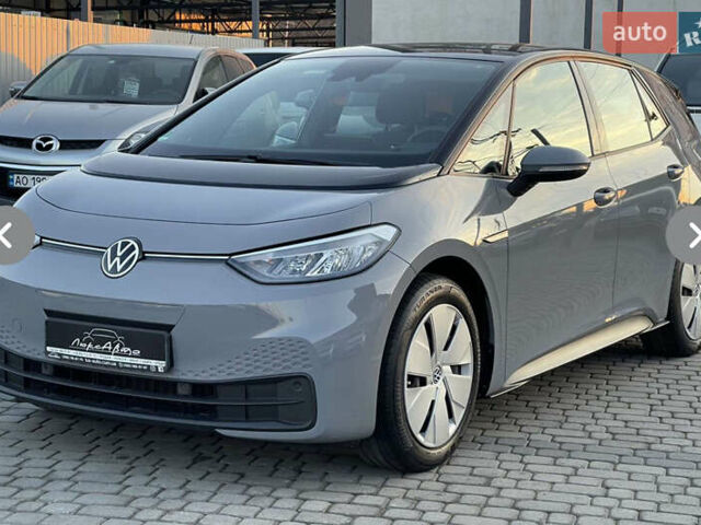 Серый Фольксваген ID.3, объемом двигателя 0 л и пробегом 30 тыс. км за 18200 $, фото 1 на Automoto.ua