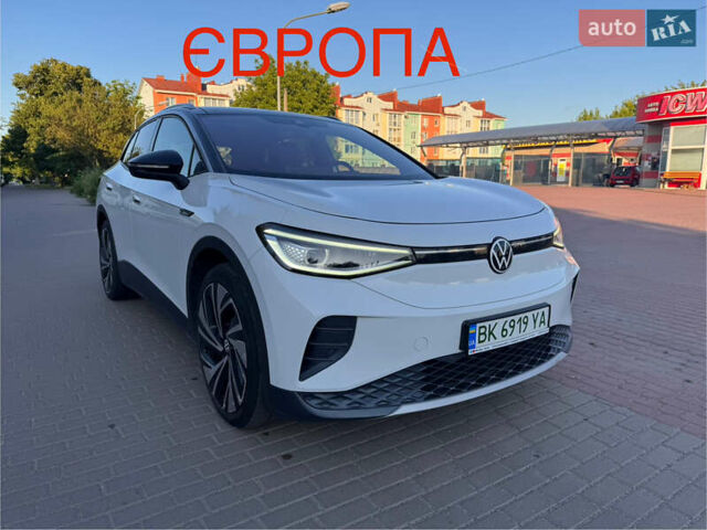 Белый Фольксваген ID.4, объемом двигателя 0 л и пробегом 160 тыс. км за 22500 $, фото 1 на Automoto.ua