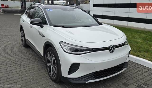 Белый Фольксваген ID.4, объемом двигателя 0 л и пробегом 85 тыс. км за 25000 $, фото 1 на Automoto.ua