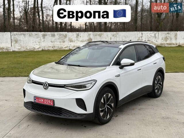 Белый Фольксваген ID.4, объемом двигателя 0 л и пробегом 61 тыс. км за 20900 $, фото 1 на Automoto.ua