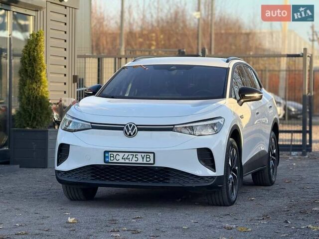 Белый Фольксваген ID.4, объемом двигателя 0 л и пробегом 92 тыс. км за 29000 $, фото 1 на Automoto.ua