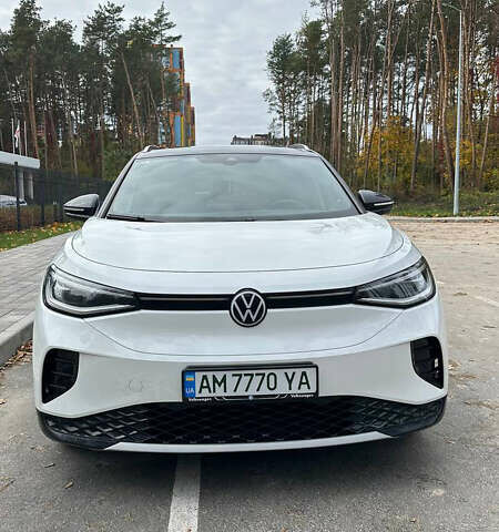 Белый Фольксваген ID.4, объемом двигателя 0 л и пробегом 72 тыс. км за 25500 $, фото 1 на Automoto.ua