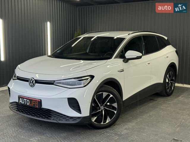 Белый Фольксваген ID.4, объемом двигателя 0 л и пробегом 67 тыс. км за 27499 $, фото 1 на Automoto.ua