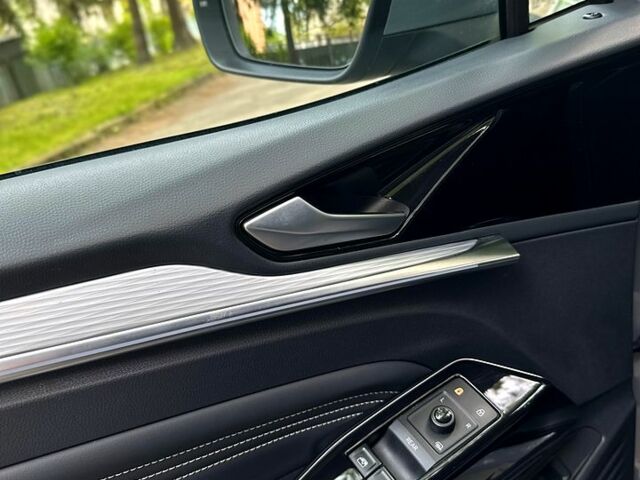 Сірий Фольксваген ID.4, об'ємом двигуна 0 л та пробігом 45 тис. км за 23200 $, фото 1 на Automoto.ua