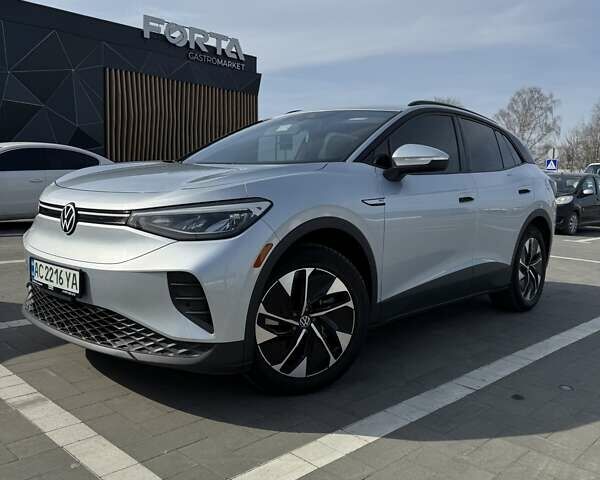 Серый Фольксваген ID.4, объемом двигателя 0 л и пробегом 64 тыс. км за 23400 $, фото 1 на Automoto.ua