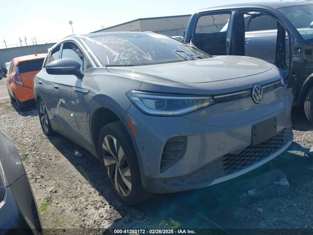 Серый Фольксваген ID.4, объемом двигателя 0 л и пробегом 141 тыс. км за 14300 $, фото 1 на Automoto.ua