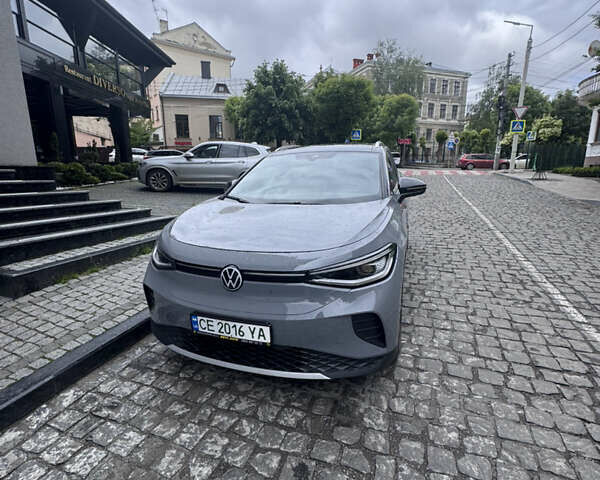 Серый Фольксваген ID.4, объемом двигателя 0 л и пробегом 30 тыс. км за 25500 $, фото 1 на Automoto.ua