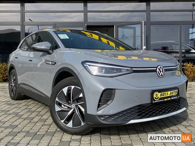 Серый Фольксваген ID.4, объемом двигателя 85 л и пробегом 30 тыс. км за 26999 $, фото 1 на Automoto.ua