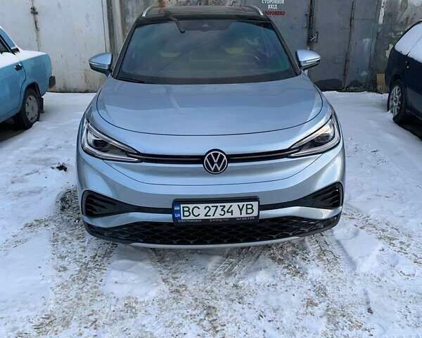 Синий Фольксваген ID.4, объемом двигателя 0 л и пробегом 33 тыс. км за 25100 $, фото 1 на Automoto.ua