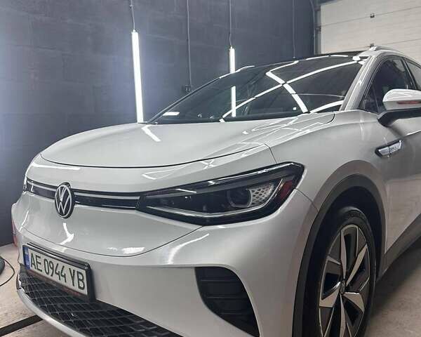 Белый Фольксваген ID.4 Crozz, объемом двигателя 0 л и пробегом 73 тыс. км за 21800 $, фото 1 на Automoto.ua
