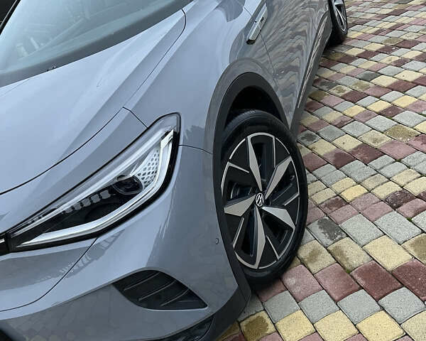 Серый Фольксваген ID.4 Crozz, объемом двигателя 0 л и пробегом 29 тыс. км за 28000 $, фото 1 на Automoto.ua