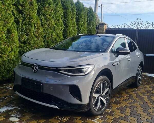 Серый Фольксваген ID.4 Crozz, объемом двигателя 0 л и пробегом 1 тыс. км за 27500 $, фото 1 на Automoto.ua