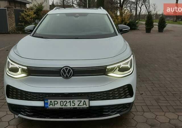 Білий Фольксваген ID.6 Crozz, об'ємом двигуна 0 л та пробігом 25 тис. км за 32000 $, фото 1 на Automoto.ua