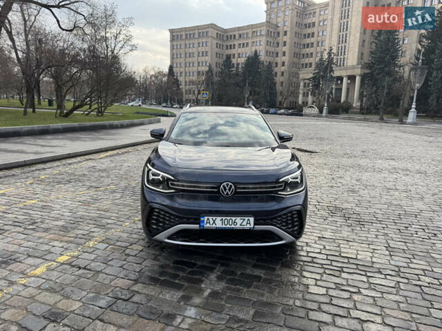 Синий Фольксваген ID.6 Crozz, объемом двигателя 0 л и пробегом 39 тыс. км за 27500 $, фото 1 на Automoto.ua