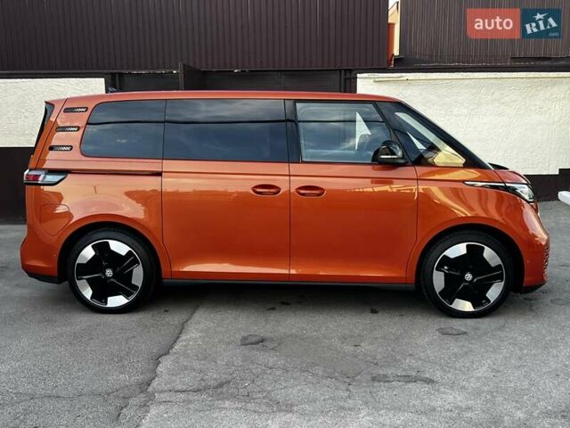 Помаранчевий Фольксваген I.D. Buzz, об'ємом двигуна 0 л та пробігом 18 тис. км за 39900 $, фото 1 на Automoto.ua