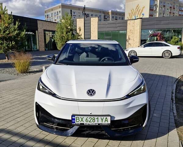 Білий Фольксваген ID. Unyx, об'ємом двигуна 0 л та пробігом 3 тис. км за 29000 $, фото 1 на Automoto.ua