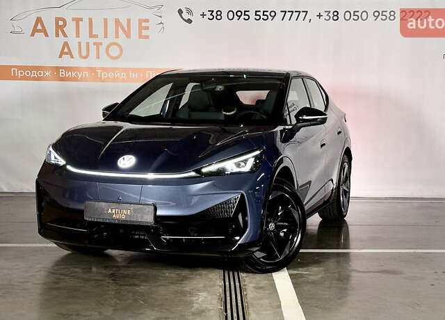 Синий Фольксваген ID. Unyx, объемом двигателя 0 л и пробегом 1 тыс. км за 29400 $, фото 1 на Automoto.ua