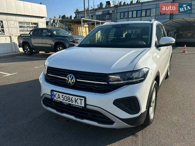 Білий Фольксваген T-Cross, об'ємом двигуна 1 л та пробігом 12 тис. км за 21500 $, фото 1 на Automoto.ua