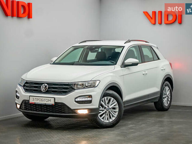 Білий Фольксваген Ті-Рок, об'ємом двигуна 1.5 л та пробігом 93 тис. км за 22314 $, фото 1 на Automoto.ua
