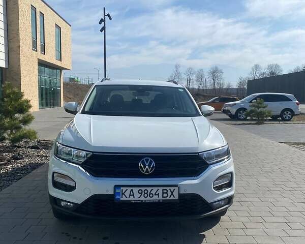 Фольксваген Ти-Рок, объемом двигателя 1.5 л и пробегом 74 тыс. км за 21999 $, фото 1 на Automoto.ua