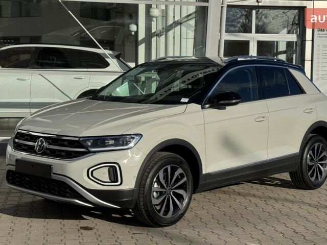 Фольксваген Ти-Рок, объемом двигателя 1.4 л и пробегом 0 тыс. км за 31500 $, фото 1 на Automoto.ua