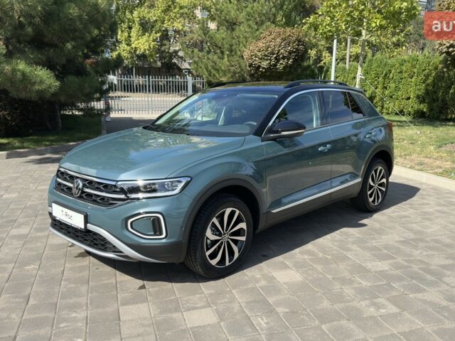 Фольксваген Ти-Рок, объемом двигателя 1.4 л и пробегом 0 тыс. км за 32245 $, фото 1 на Automoto.ua
