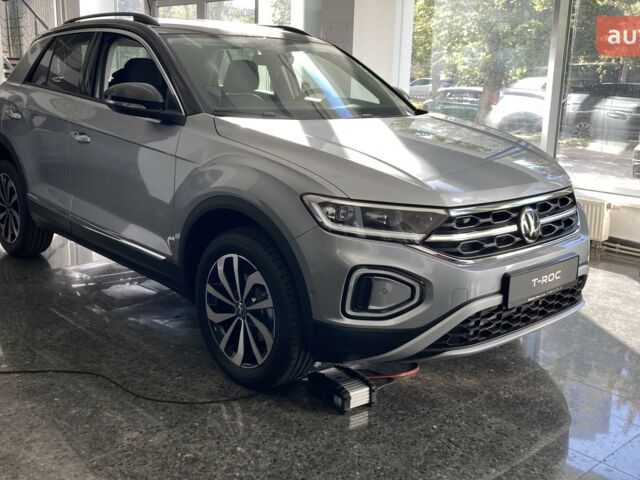 купить новое авто Фольксваген Ти-Рок 2025 года от официального дилера Автодім Атлант на Вацлава Гавела Фольксваген фото