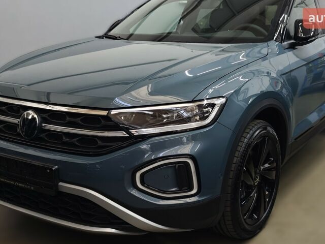 купить новое авто Фольксваген Ти-Рок 2025 года от официального дилера Автодім Атлант на Вацлава Гавела Фольксваген фото
