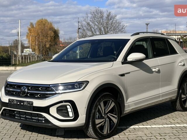 Фольксваген Ти-Рок, объемом двигателя 1.4 л и пробегом 0 тыс. км за 31999 $, фото 1 на Automoto.ua