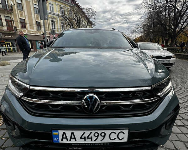 Синий Фольксваген Ти-Рок, объемом двигателя 1.4 л и пробегом 30 тыс. км за 30999 $, фото 1 на Automoto.ua