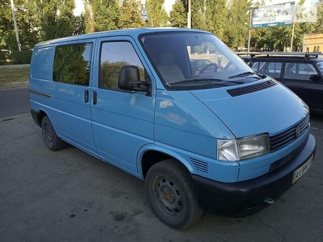 Фольксваген T4 (Transporter) груз-пасс., объемом двигателя 2.5 л и пробегом 422 тыс. км за 5800 $, фото 1 на Automoto.ua