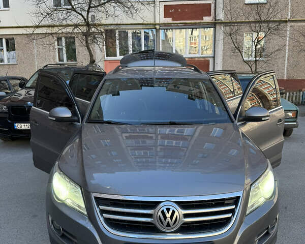 Сірий Фольксваген Taigun, об'ємом двигуна 2 л та пробігом 285 тис. км за 11500 $, фото 1 на Automoto.ua
