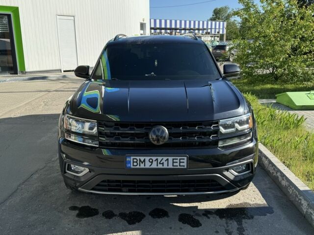 Черный Фольксваген Teramont, объемом двигателя 3.6 л и пробегом 110 тыс. км за 25000 $, фото 1 на Automoto.ua