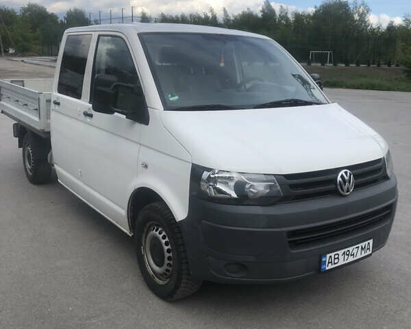 Белый Фольксваген Transporter, объемом двигателя 2 л и пробегом 225 тыс. км за 15500 $, фото 1 на Automoto.ua
