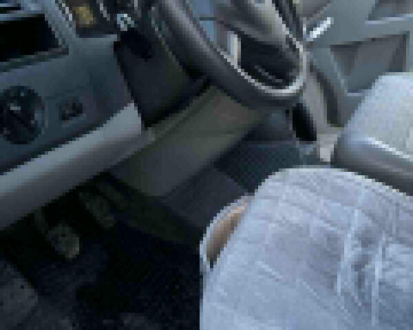 Белый Фольксваген Transporter, объемом двигателя 2 л и пробегом 237 тыс. км за 11500 $, фото 1 на Automoto.ua