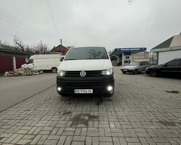 Белый Фольксваген Transporter, объемом двигателя 2 л и пробегом 502 тыс. км за 8300 $, фото 1 на Automoto.ua