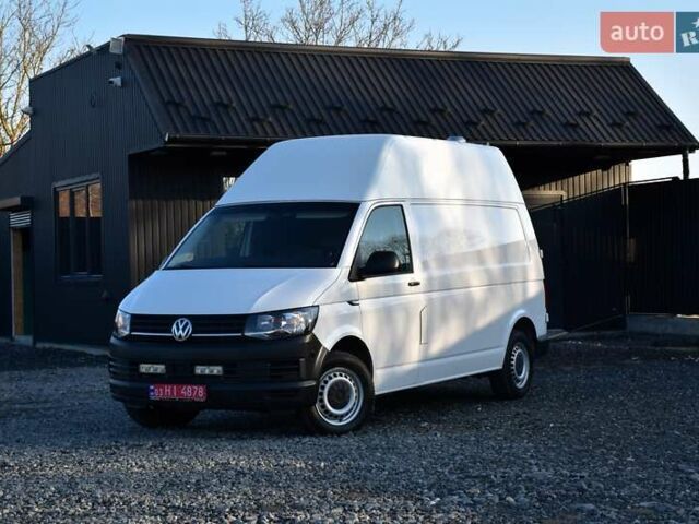 Белый Фольксваген Transporter, объемом двигателя 2 л и пробегом 255 тыс. км за 17900 $, фото 1 на Automoto.ua