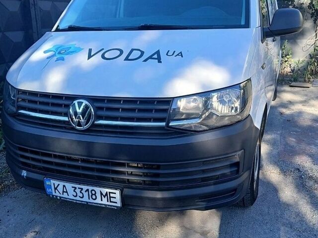 Белый Фольксваген Transporter, объемом двигателя 1.97 л и пробегом 320 тыс. км за 16000 $, фото 1 на Automoto.ua