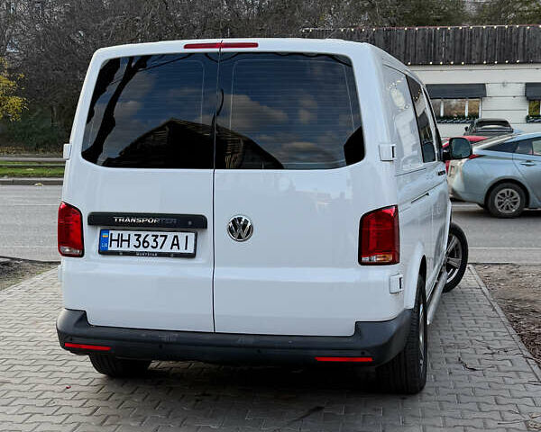 Белый Фольксваген Transporter, объемом двигателя 1.97 л и пробегом 196 тыс. км за 25300 $, фото 1 на Automoto.ua