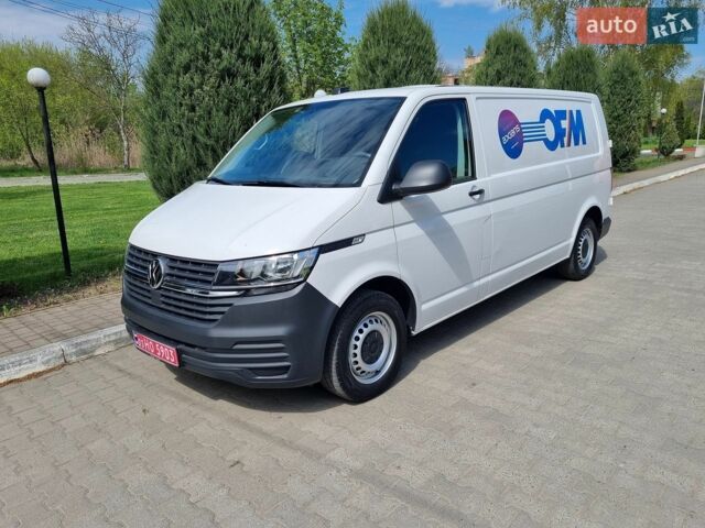 Белый Фольксваген Transporter, объемом двигателя 1.97 л и пробегом 268 тыс. км за 23850 $, фото 1 на Automoto.ua