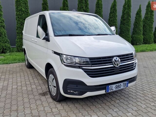 Білий Фольксваген Transporter, об'ємом двигуна 1.97 л та пробігом 182 тис. км за 24999 $, фото 1 на Automoto.ua
