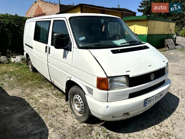 Белый Фольксваген Transporter, объемом двигателя 1.9 л и пробегом 322 тыс. км за 3000 $, фото 1 на Automoto.ua