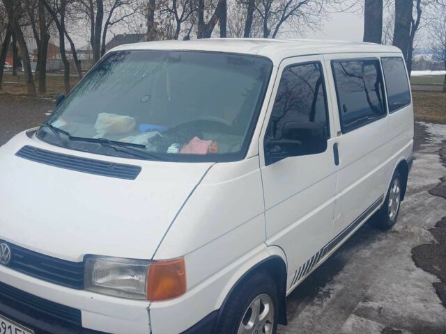 Білий Фольксваген Transporter, об'ємом двигуна 1.9 л та пробігом 400 тис. км за 6000 $, фото 1 на Automoto.ua