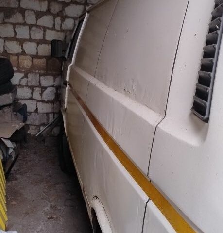 Белый Фольксваген Transporter, объемом двигателя 1.6 л и пробегом 27 тыс. км за 2129 $, фото 1 на Automoto.ua