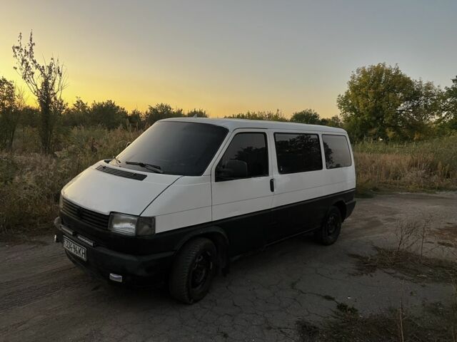 Білий Фольксваген Transporter, об'ємом двигуна 0 л та пробігом 450 тис. км за 3300 $, фото 1 на Automoto.ua