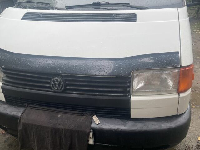 Фольксваген Transporter 1993 в Львове на Automoto.ua Белый Фольксваген Transporter, объемом двигателя 1.9 л и пробегом 490 тыс. км за 3000 $, фото 1 на Automoto.ua