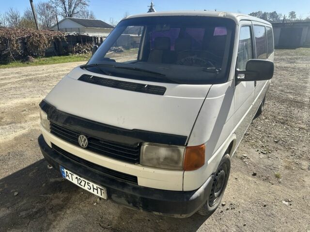 Белый Фольксваген Transporter, объемом двигателя 1.9 л и пробегом 222 тыс. км за 3300 $, фото 1 на Automoto.ua