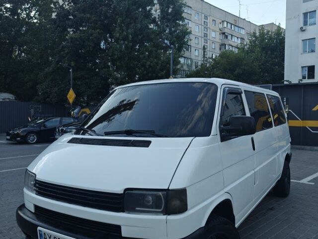 Белый Фольксваген Transporter, объемом двигателя 1.9 л и пробегом 350 тыс. км за 6900 $, фото 1 на Automoto.ua