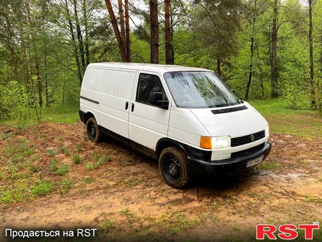 Белый Фольксваген Transporter, объемом двигателя 1.9 л и пробегом 123 тыс. км за 3000 $, фото 1 на Automoto.ua